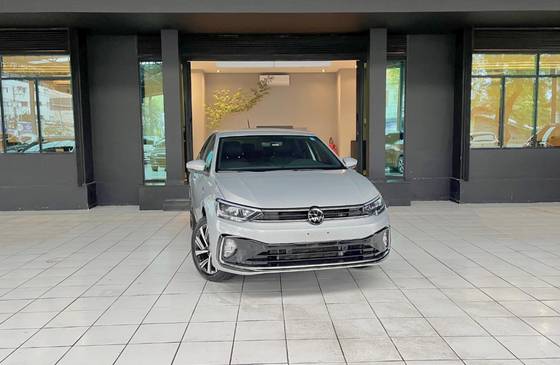 VOLKSWAGEN VIRTUS 1.0 200 TSI HIGHLINE AUTOMÁTICO VOLKSWAGEN VIRTUS 1.0 200 TSI HIGHLINE AUTOMÁTICO